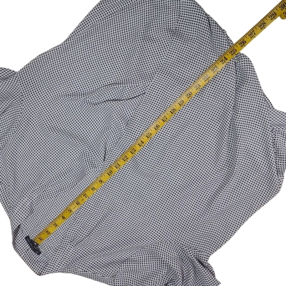 Adrianna Papell Oversized Long Sleeve Wrap Front Blouse Size Large - Picture 7 of 10